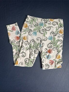 LuLaRoe White Floral Vine Leggings with Multicolor Blooms